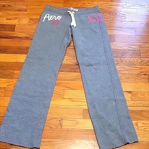 Aeropostale sweats size XS